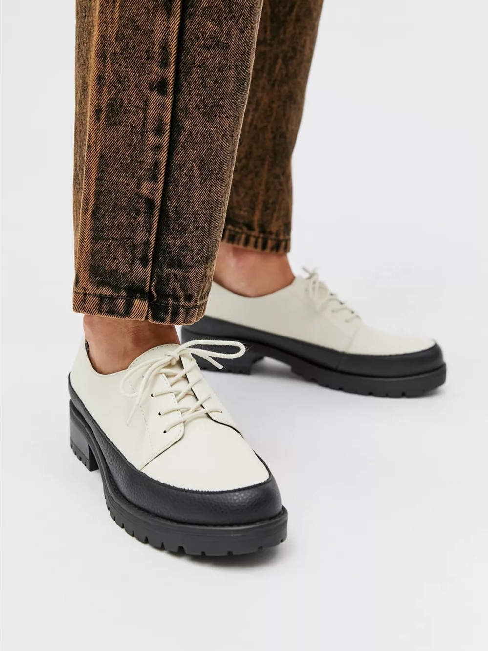 BC Footwear Prevail Platform Oxfords
